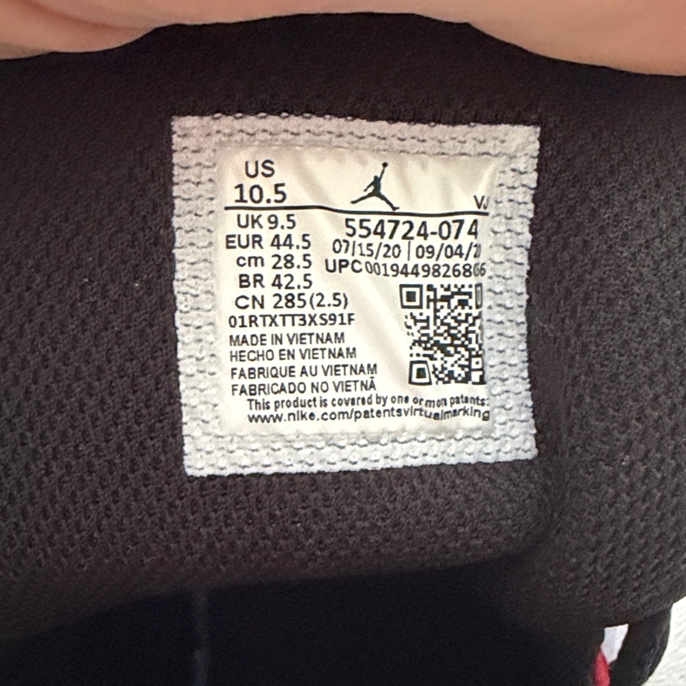 Nike Air Jordan I mid size - Picture 8 of 8